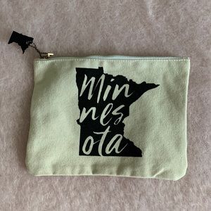 Minnesota State pouch
